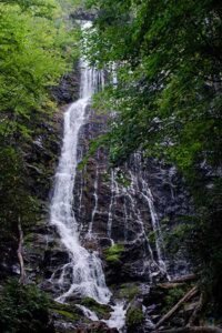 Mingo Falls in Cherokee NC (How to See This Great Waterfall)