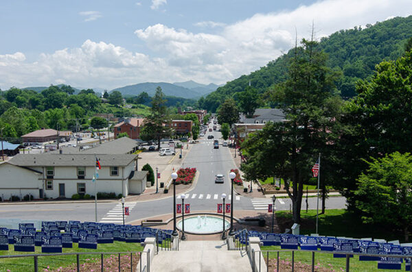 Waynesville NC Map of 30+ Attractions (+ Surrounding Areas)