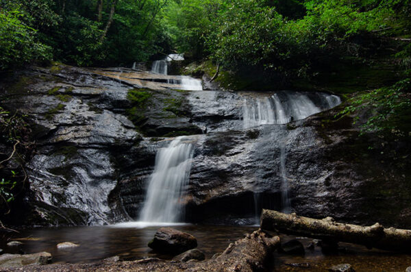 25+ Beautiful Waterfalls near Boone NC (within 2 Hours)