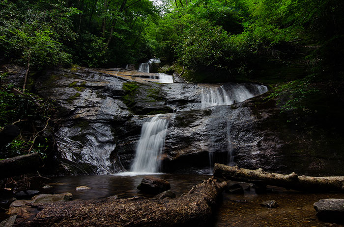 25 of the Best Waterfalls in North Carolina