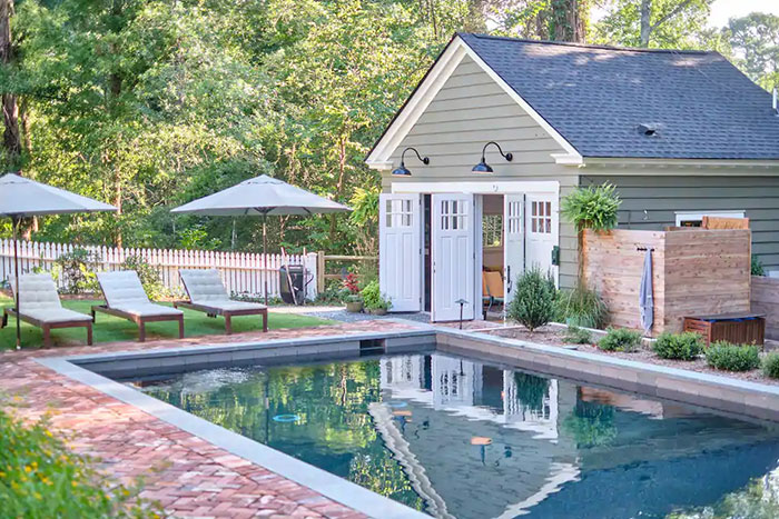 13 Wonderful Durham Airbnbs (Amazing Short Term Rentals!)