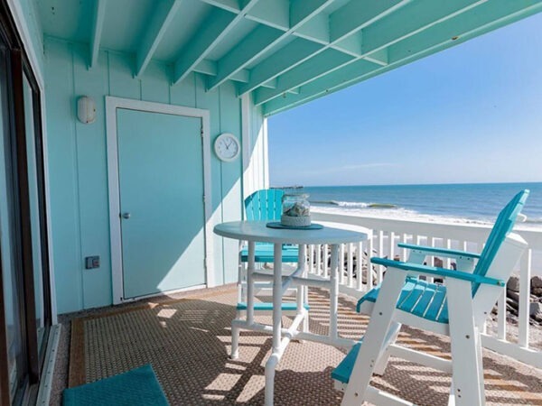 15 Beautiful Airbnbs In Wilmington (Downtown And The Beach!)