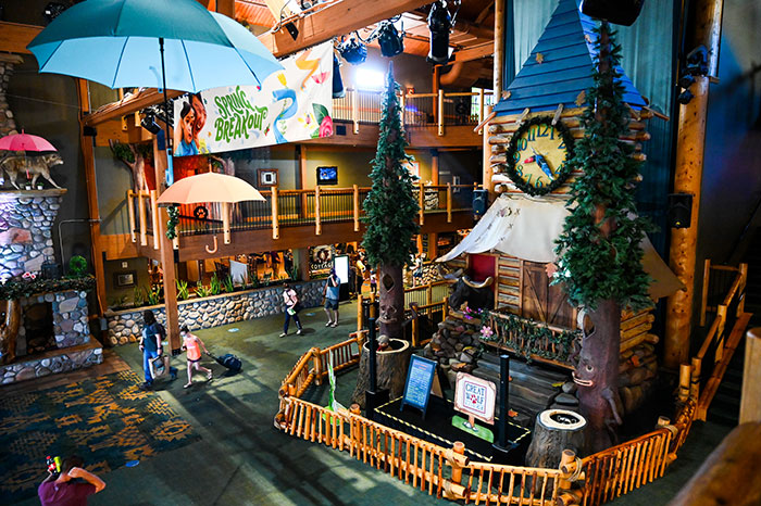 Great Wolf Lodge in Concord and 7 Reasons We Love This Park!