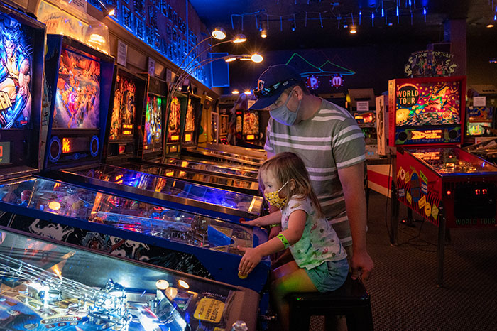 Pinball museum lights up in Hendersonville