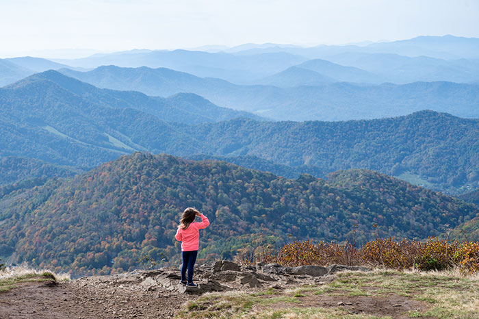 Hookers Fly Shop and Guide Service. Your Smokies Fly Fishing Experience.   Locally owned fly shop and guides serving western north carolina including  the great smoky mountains national park.