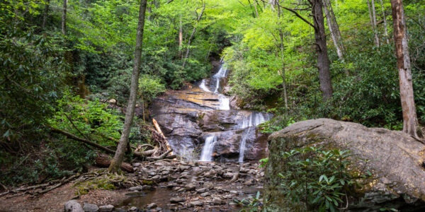 How to See 50-ft Elk River Falls (Trail and Safety Tips)